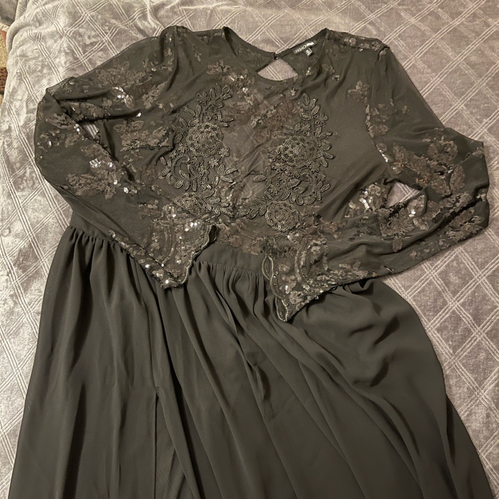 Fashion Nova Black Long Sleeve Lace & Sequin Maxi Dress